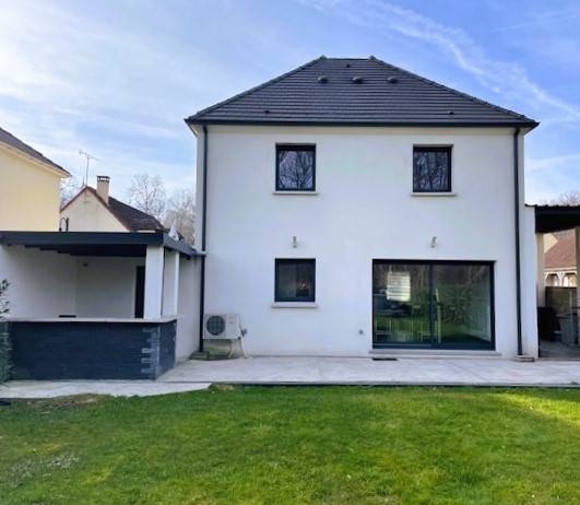 MAISON à CREVECOEUR EN BRIE 97m² à vendre