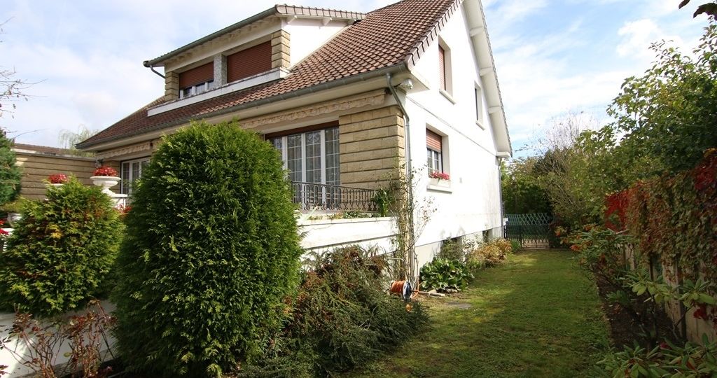 MAISON à TOURNAN EN BRIE 182m² à vendre