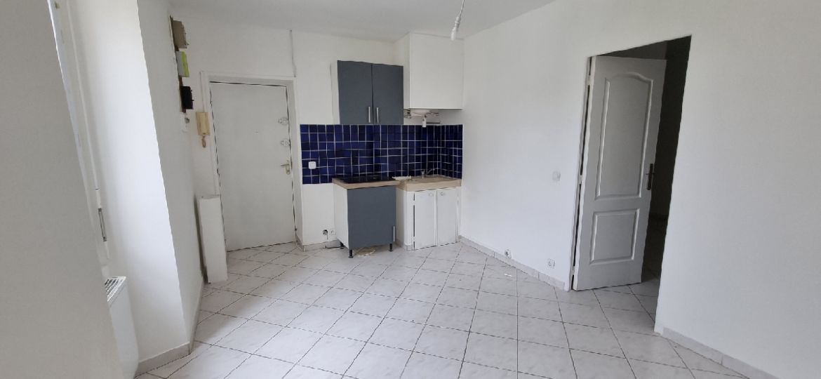 APPARTEMENT à TOURNAN EN BRIE 32m² à vendre