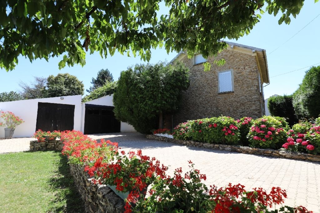 MAISON à OZOUER LE VOULGIS 172m² à vendre