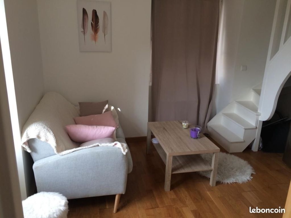 APPARTEMENT à FONTENAY TRESIGNY 26m² à vendre
