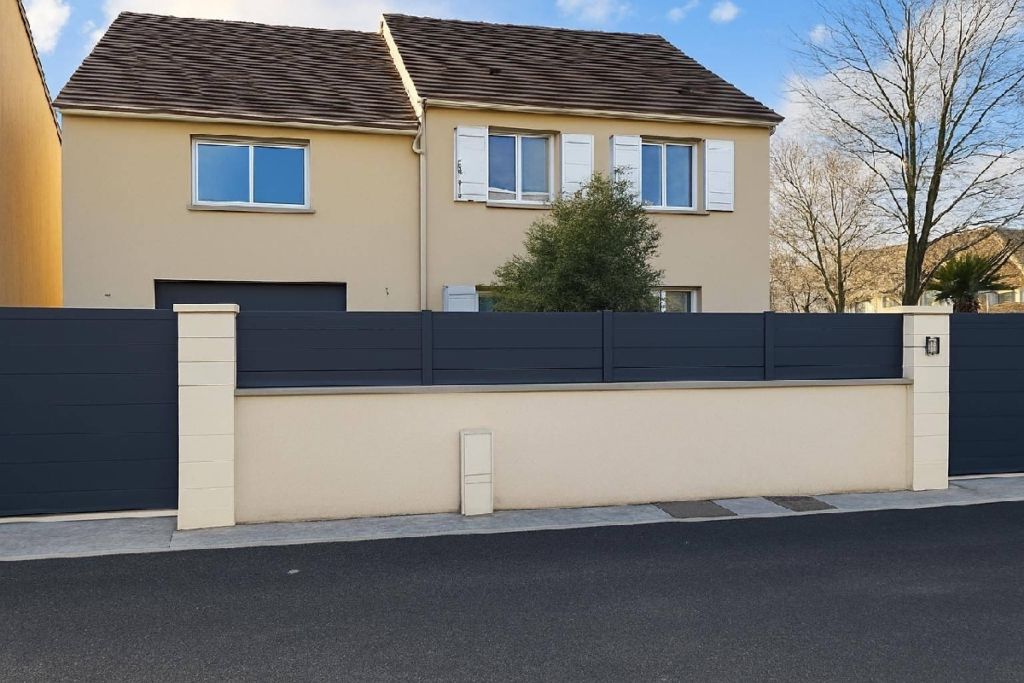 MAISON à CREVECOEUR EN BRIE 140m² à vendre