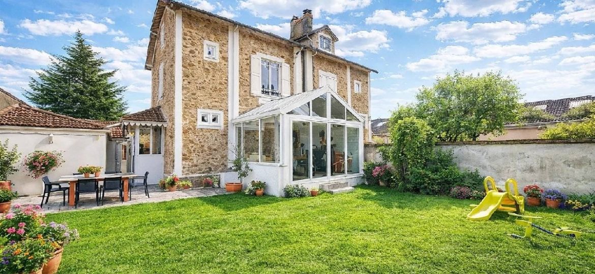 MAISON à TOURNAN EN BRIE 121m² à vendre