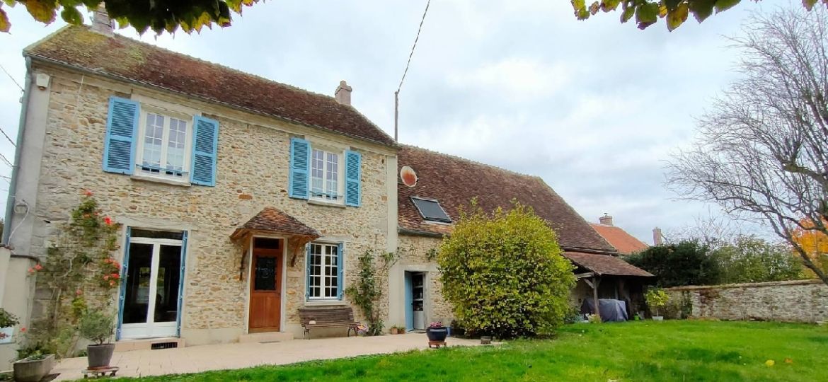 MAISON à BERNAY-VILBERT 144m² à vendre